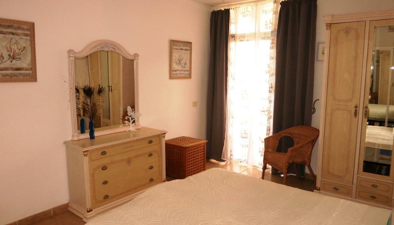 Apartment Paraiso