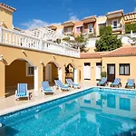 Hemeras Boutique Homes- Luxurious Villa With Private Pool