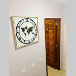 Stylish And Private 1 Bed Apartment In San Eugenio