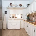 195 Chayofa Tropical Holiday Home By Sunkeyrents