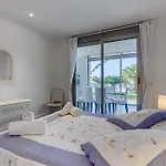 Villa Eleonora, Luxury Villa With Heated Pool Ocean View In Adeje, Tenerife