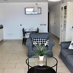 2Bdr Ocean View Apartment