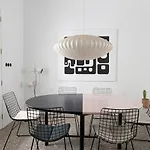Luxury Modernist Design Townhouse With Garden
