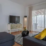 Villa Iris