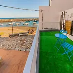 Beach House Tajao