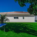 303 Villa Casa Jardin Con Piscina Y Gran Jardin