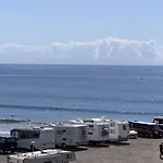 Surfers Nest El Medano