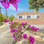 Finca Los Corcos Con Piscina By Paramount Holidays