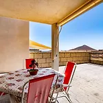 alquilaencanarias El Medano Spectacular terrace&sea views B