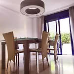 Duplex With Sea Views, Garden And Terrace