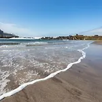 Home2Book Bright Apartment Sea Views, Bajamar