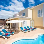 Beautiful Villa Anna With Heated Pool