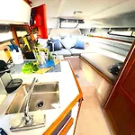 Barco Sihnny - Puerto Colon