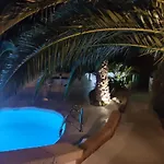 Villa Adriano