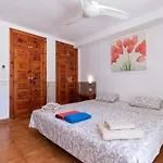 1 Bed Apartment Near The Pool