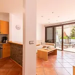 Go2Tenerife Apart\'Chaga Terrace, Pools & Free Parking