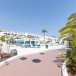 Go2Tenerife Apart\'Chaga Terrace, Pools & Free Parking