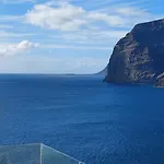 Studio en los gigantes con amplia terraza