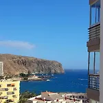 First line, upscale apartment Los Cristianos!