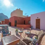 Cactus Coliving & Coworking