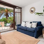 Karat Villa Atlantida