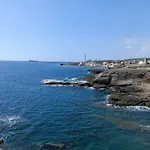 Casa Brisa Marina, En Tranquilo Pueblo Costero.