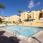 Home2Book Cozy Apartment Parque La Reina, Pool