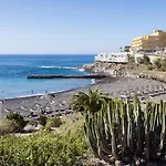 Tranquilidad, Playa Y Vistas Al Mar