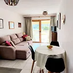 First Line Ocean View Apartment In Los Geranios