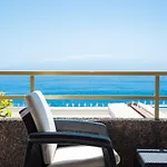 Spacious Apart With Large Terrace,5 Min Beach