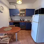 Casa Lunita
