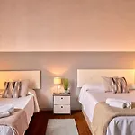La Casa Del Barranco