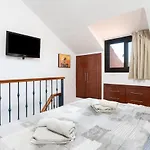 Exclusive Penthouse Playa Las Vistas 4 Close To The Sea And Beach, Aircondition For A Fee, Wifi, Terrace, Heated Pool