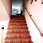 La Casa Roja 1