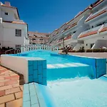 Le Petit Paradis