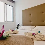 Rooftop Las Vistas, 2 Bedrooms First Line