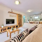 Golden Sweet Home