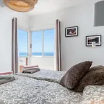 Bahia Cozy Ocean View Suite
