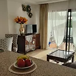 Nice Apartment, Friendly Complex In Tenerife South
