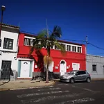 La Casa Roja 1