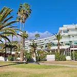 Duque Beachfront Elite