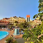 Sunset Apartment 3 & Heated Pool