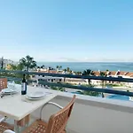 Apartament Over The Ocean