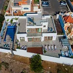 Fabulous Contemporary 5 Bedroom Villa With Private Heated Pool, Sleeps Max 13