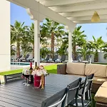 Villa De Lujo Con Piscina Privada En Costa Adeje