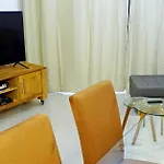 Santa Cruz De Tenerife, Piso Centrico, Amplio Y Con Garaje