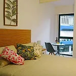 Santa Cruz De Tenerife, Piso Centrico, Amplio Y Con Garaje