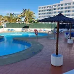 Las Americas - Garden City