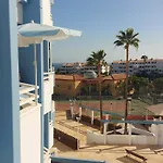 Cosy Studio With Balcony At Golf Del Sur, Tenerife
