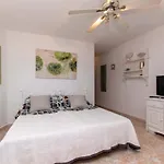 Parque Santiago II 269 - Studio With Sea And Pool Views